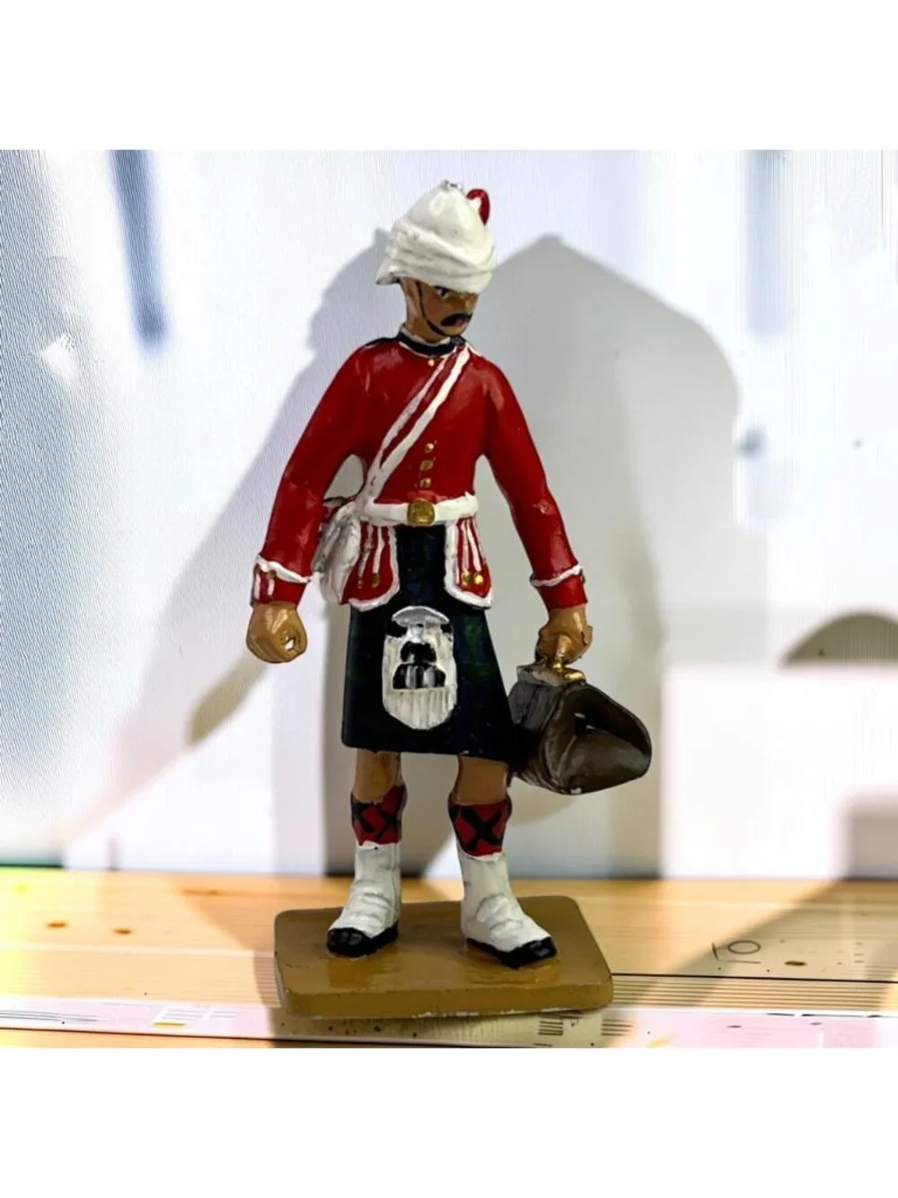 Highlander From The 42nd (Black Watch) Highlanders Miniature Metal Figurine